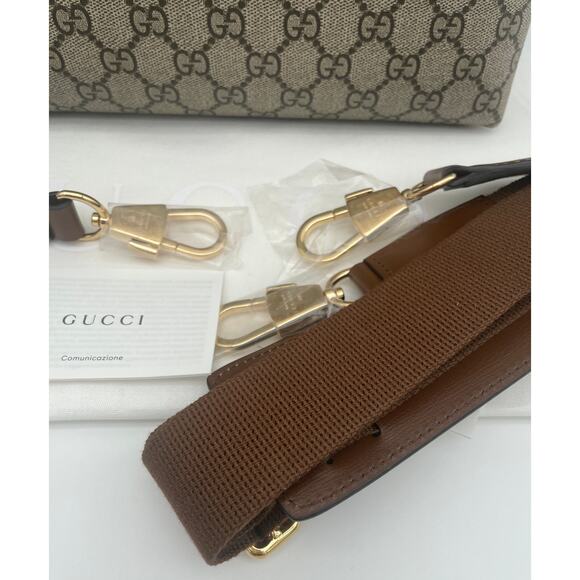 $2050 NEW GUCCI GG ZIP CROSSBODY WRISTLET LARGE BAG UNISEX AUTHENTIC! - Picture 9 of 14